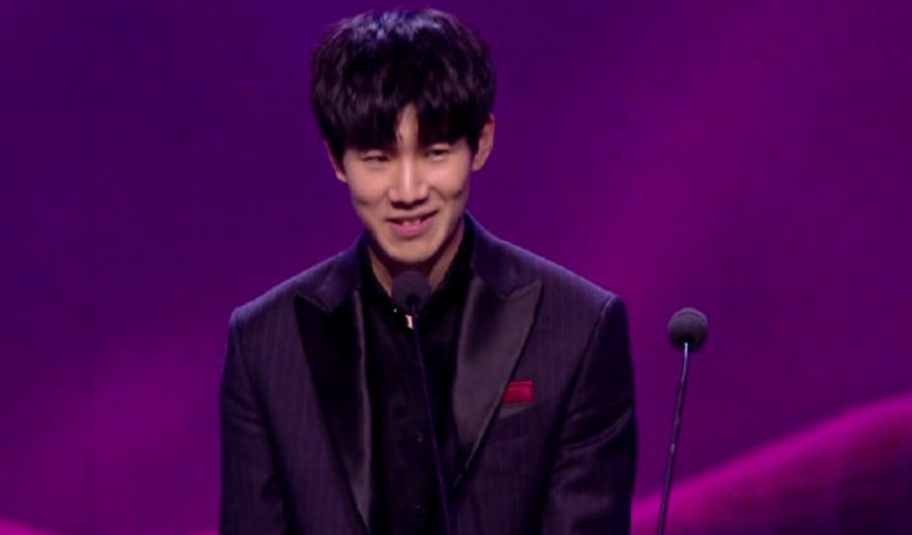 【杂谈】英雄联盟Ban位增加到20个？设计师：不行