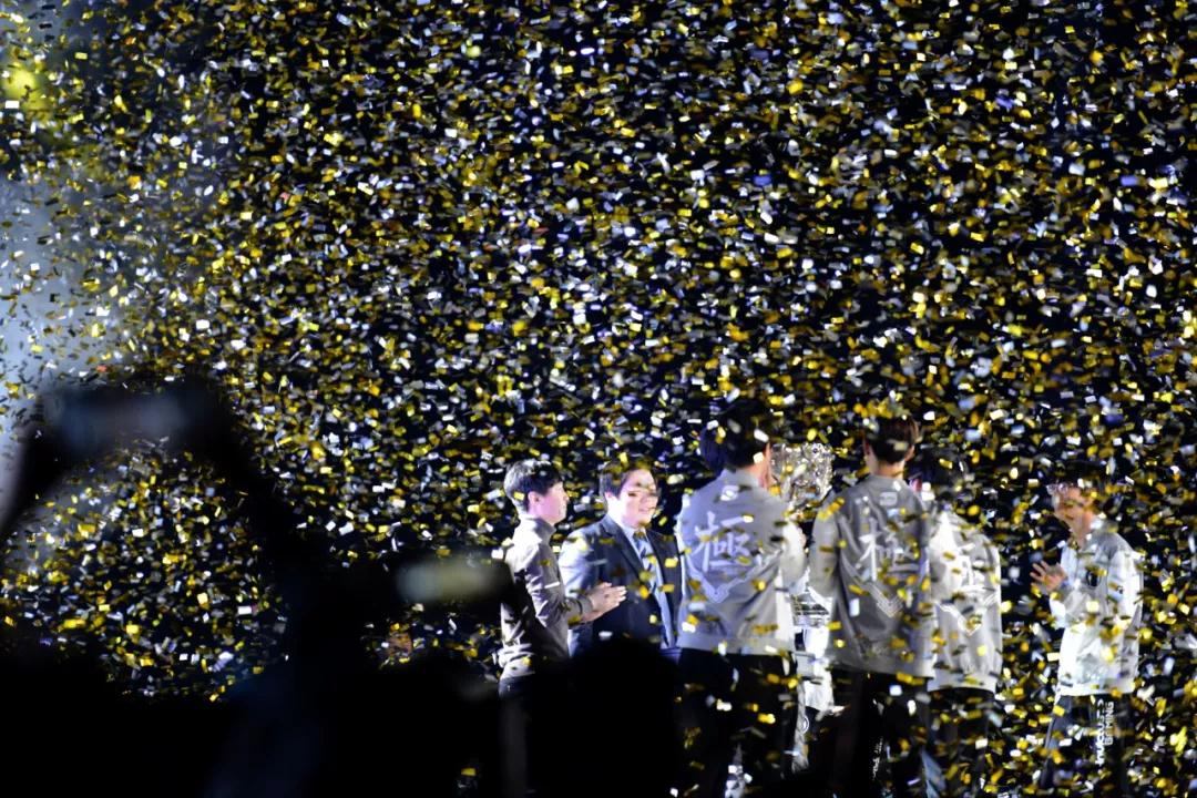 Uzi 发布：非常开心 LPL 全明星之旅，见到了许多老朋友